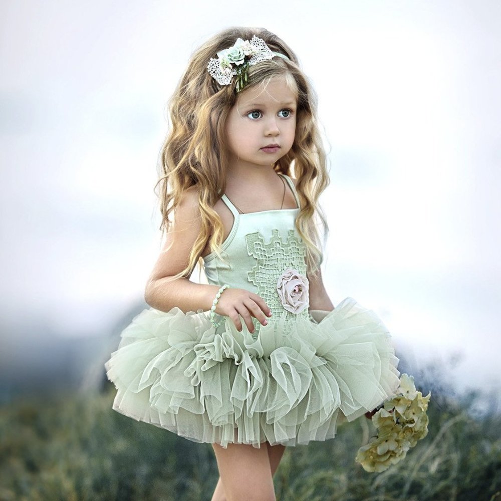 Dollcake A Little Star Struck tutu - size 00; New